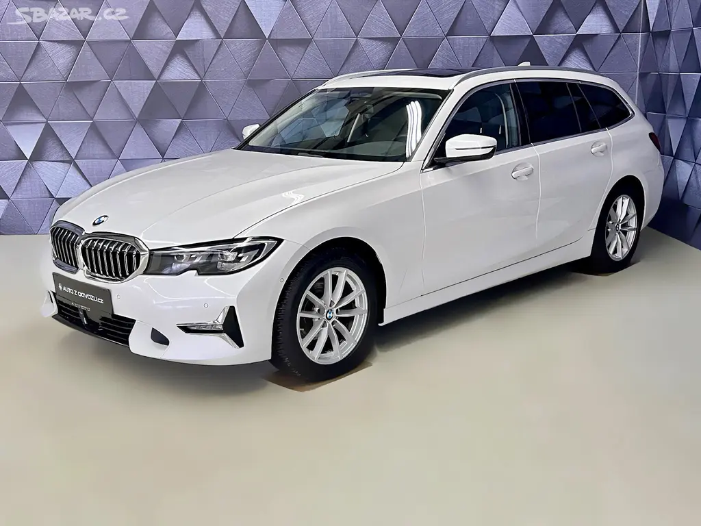 BMW Řada 3, 320d xDrive LUXURY, EL. TAŽNÉ